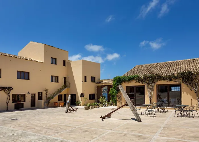 Phi Hotel La Tonnara Di Bonagia